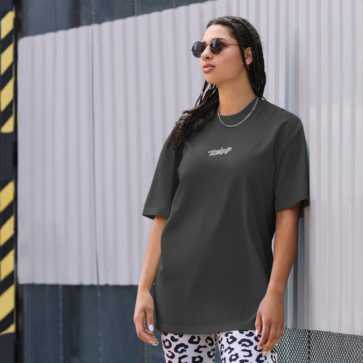Techno Pop Oversized Dark (Unisex, Embroidery)